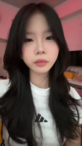 hola mami #gaixinh #latinamakeup #trend #xuhuong #xhh #relatable #lipsync #foryouu #viralllll 
