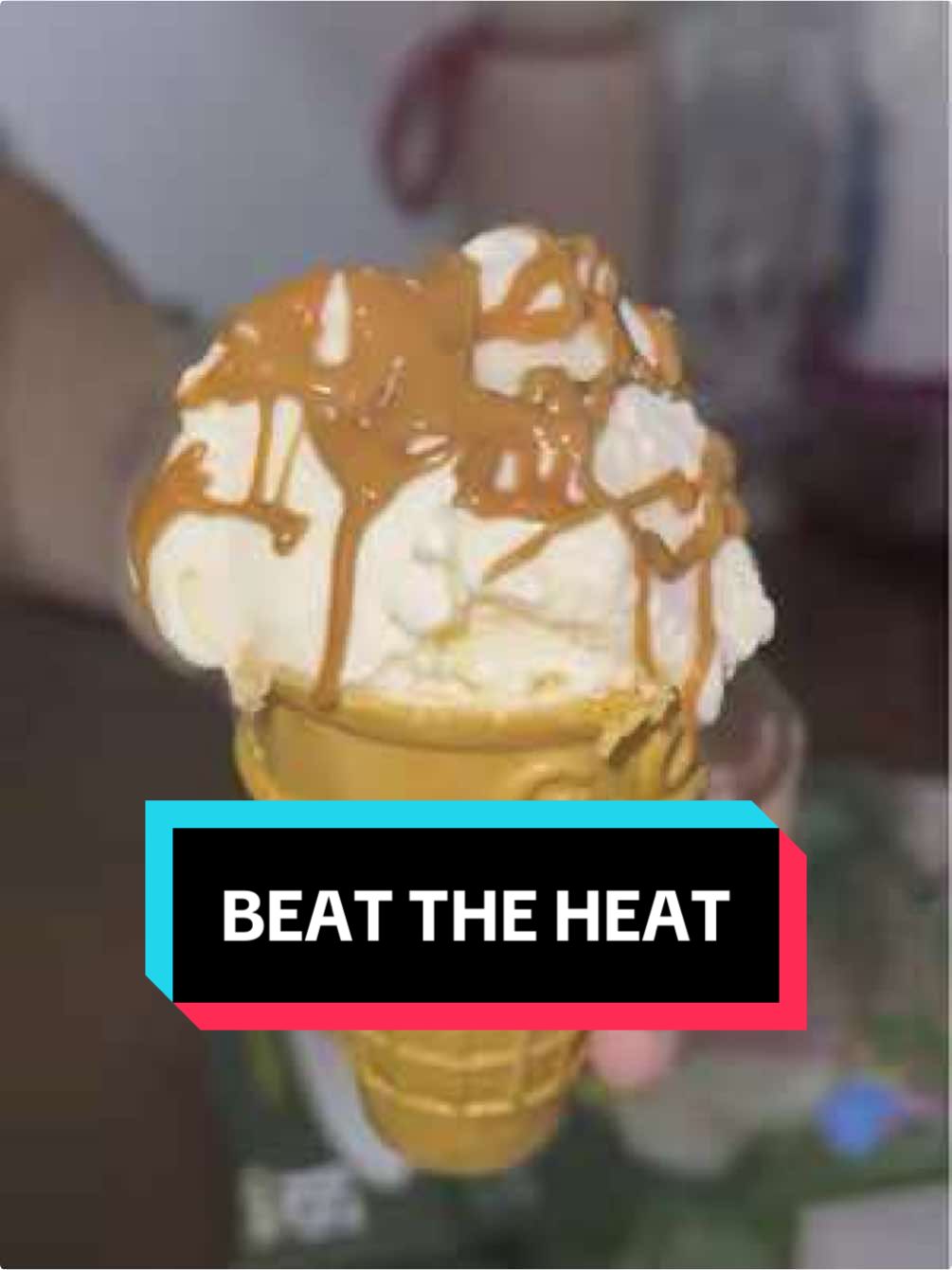 Yummers  #icecream #icecreamyummy #midnightsnack #foodietiktok #cravings #trending #cravingsatisfied #beattheheat  #biscoff #fyp