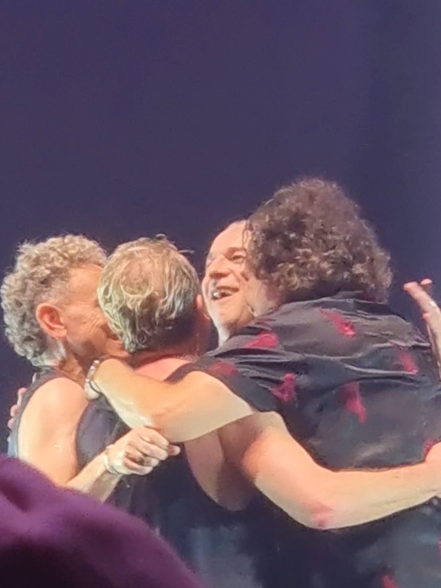 1/3, the end of Memento Mori (aka. one of the very best things that have ever happened)🥹❤️ #depechemode #mementomori #tour #concert #cologne #köln #lanxessarena #germany #devotees #davegahan #martinlgore #martingore #bestfans #bestband #imissthem #80s 