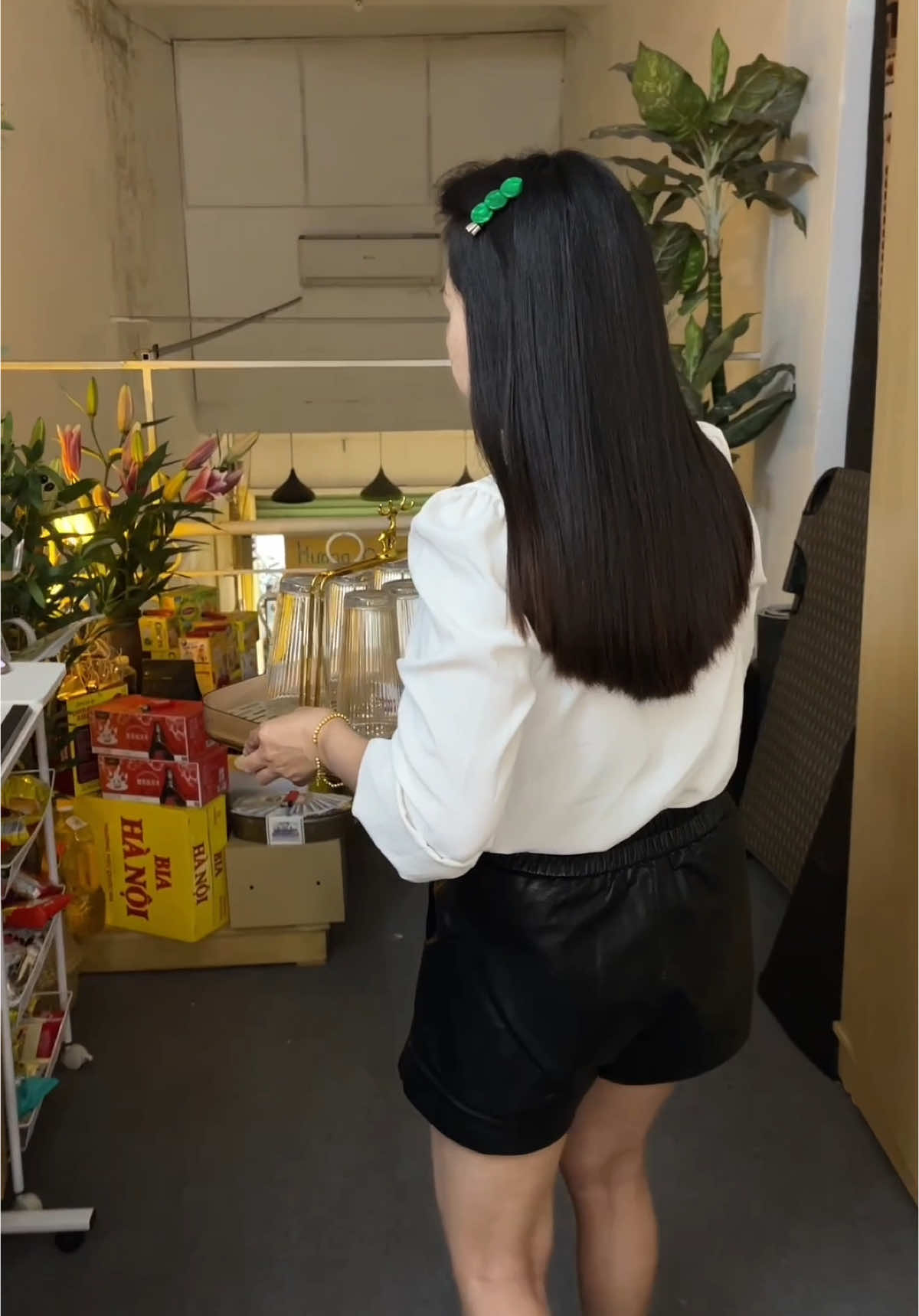 Bộ khay đựng cốc chén #keupcocchen #khaydungcoc #xuhuong #hahienhoa1 #tienichgiadinh 