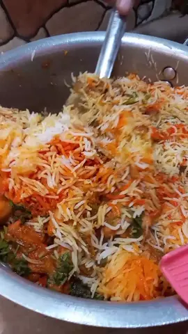 Chicken Tandoori Biryani Complete Recipe by Afia's kitchen  How to make restaurant Style Chicken tandoori biryani at home  #tandooribiryani #biryanirecipe #biryani #homemade #resturantstyle #afiaskitchen 