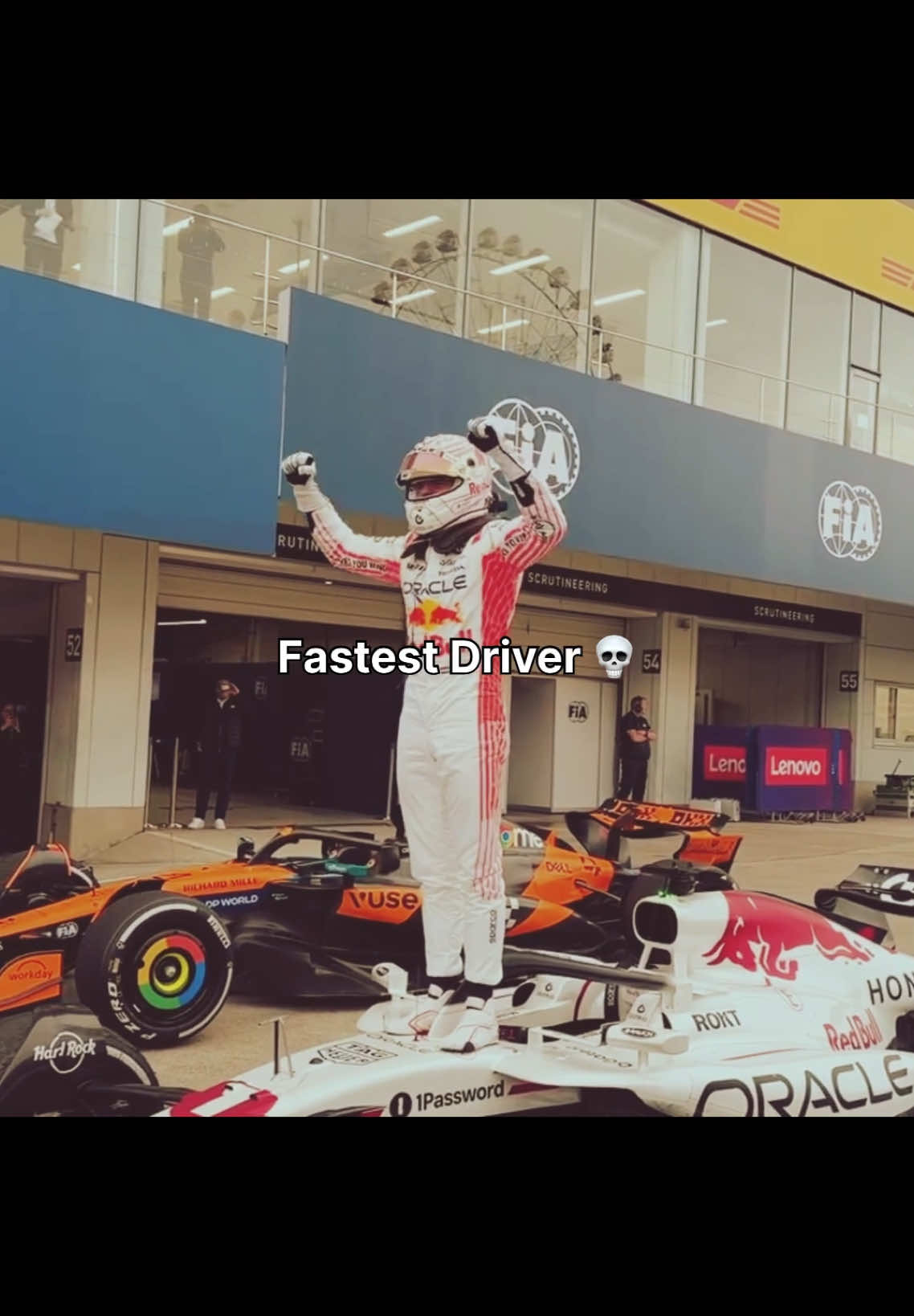 Verstappen doing verstappen things👌🏻🔥#maxverstappen #redbullracing #f1 #formula1 