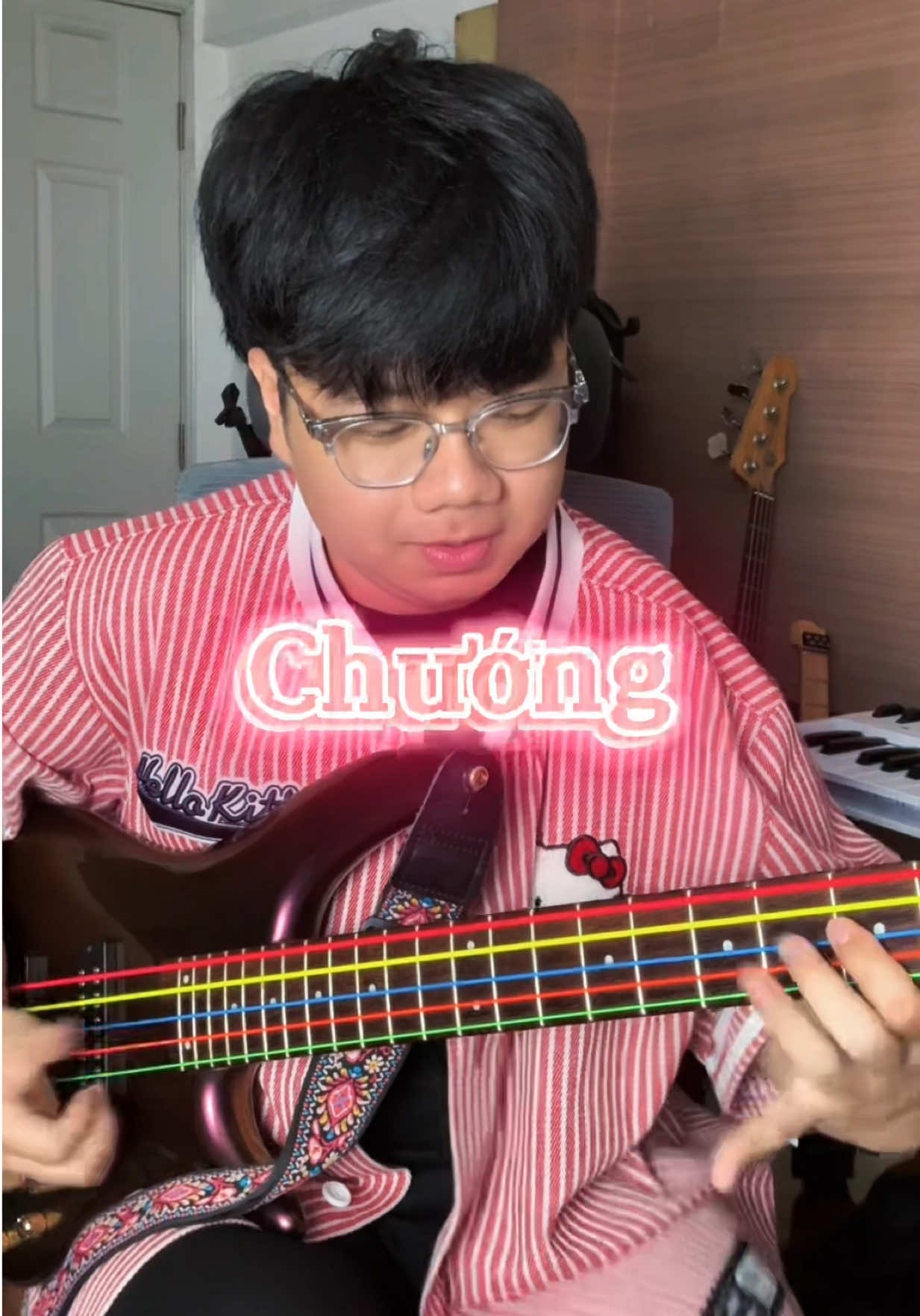ưu điểm là thích remake nhạc nhưng khuyết điểm là bắt trend hơi trễ =)) cảm ơn @Nguyên Chương Hoàng vì bản mix cháy sườn nhé #sunghiepchuong #phaonorthside 