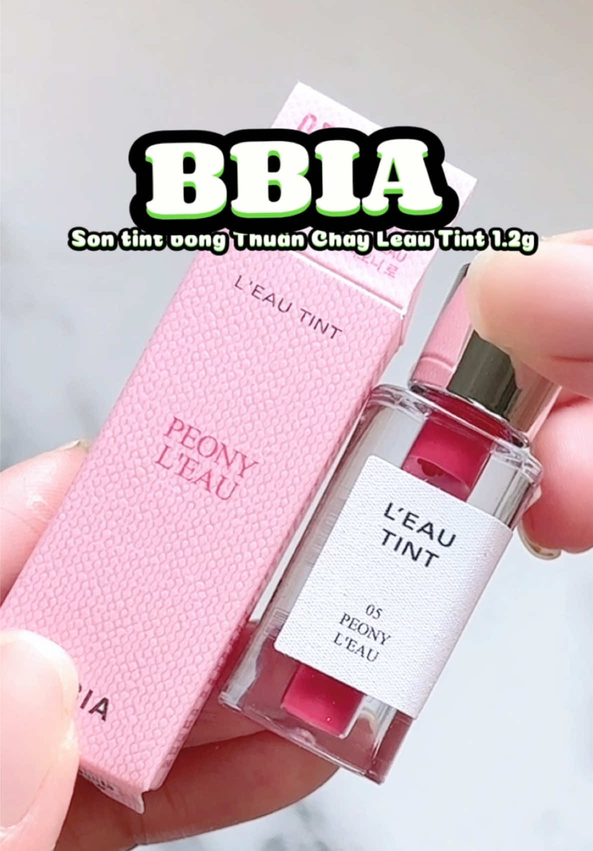 Son tint bóng thuần chay BBIA L’eau Tint (1.2g ) giúp đôi môi ẩm mượt, màu siêu xinh, phù hợp nhiều tông da, tôi muốn bạn cũng mê son mini size giống tôi ##goclamdep##bbia##sontint##minisize##viral