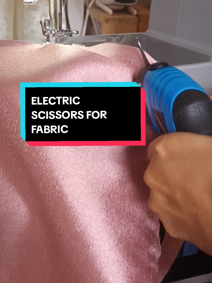 Ito yung ginagamit ng kapatid ko.  #electricscissors #rechargeableScissors #electricscissorsforfabric 