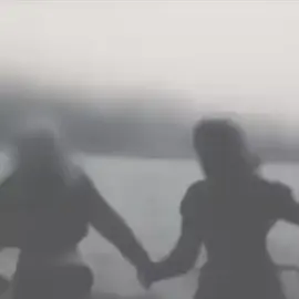 حَنيت الچ، .  .  اي شخص ياخذ فيديو من حسابي بـ منشن غيره ما احلل  #foryoupage #foryou #fyp #song 