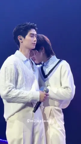 P'Tho will always be there to take care of Nong Kong 🥺 #thomaskong #tthomastc #kongjiro #fyp #foryou ( cr' to all the owner 🙏) 
