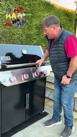 What happens when the wife gets hold of your TikTok! #waynewalker #waynewalkerqualitymeats #waynewalkermobilebutchersian #liverpool #feedmeian #comedyvideo 