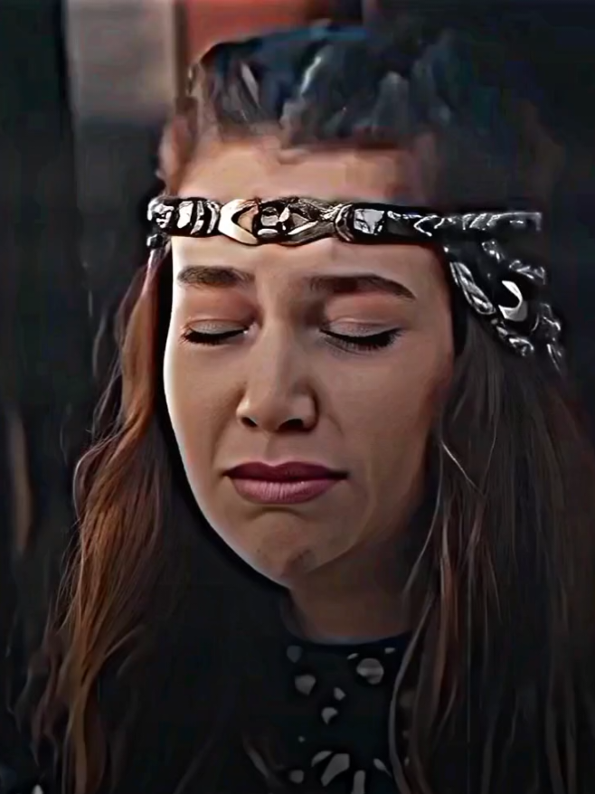 بس چھوڑنے کے بعد مجھے مت کیا کرو💔🥀 🥺💔Dear Tiktok Team Please Don't Remove My Video #osmanbey #viral #osmaniye #1millionaudition #kurulusosman #trend #Foryou #poetry 