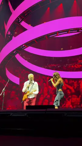 Funk-se quem puder! Encontro que ficará na memória com a garota do Rio @Anitta 💛 #gilbertogil #anitta #temporei 