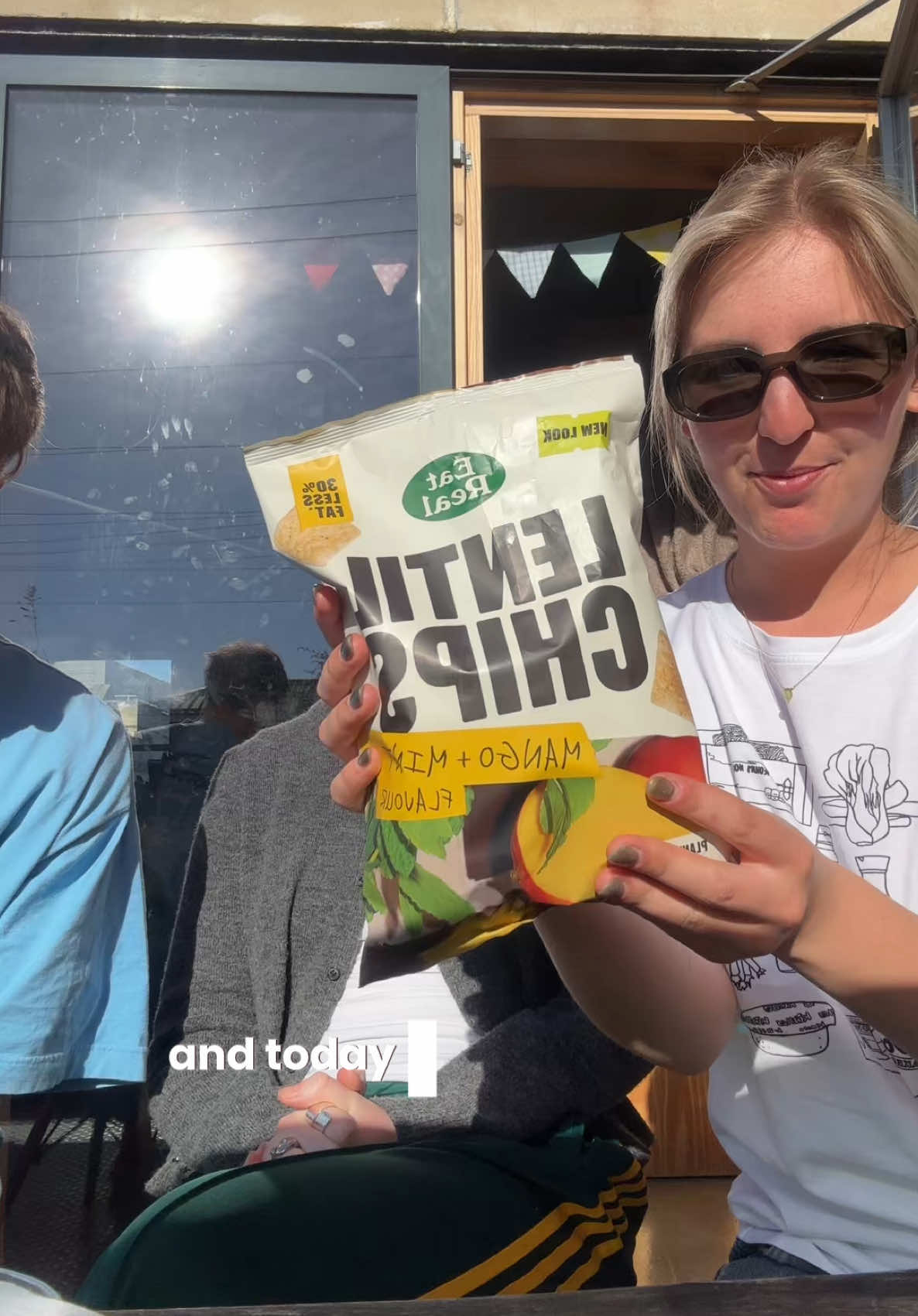 #CrispChronicles @Hols @oliversimpson08 #sunday #crisps #hungover #hanging #crisps #food #london 