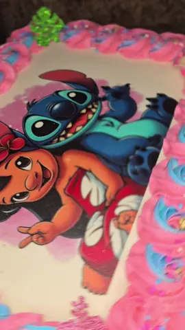 #liloandstitch #sheetcake #edibleimages #buttercream #baking #happybirthday ##cakedecorating #baker #cake #cakeart 