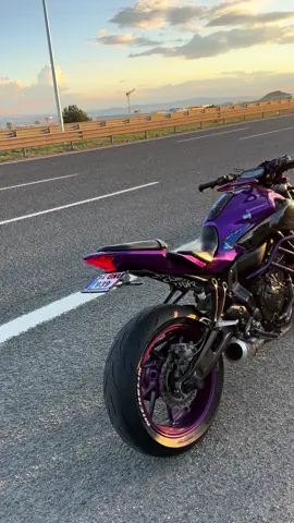 Mt ile aramda görünmez bir bağ var 💜 . . . . #fyp #keşfet #alanya #mt07 #mt25 #r6 #ankara #motor #motorcycle #motocross #moto #motors #motogirl #motolife #motorbike #motorcustom #mototraveler #zx10r #zx6r #gxr1000 #gxr600 #fypシ #keşfetteyiz #keşfetteyim #hayabusa #bmw1000rrhp4