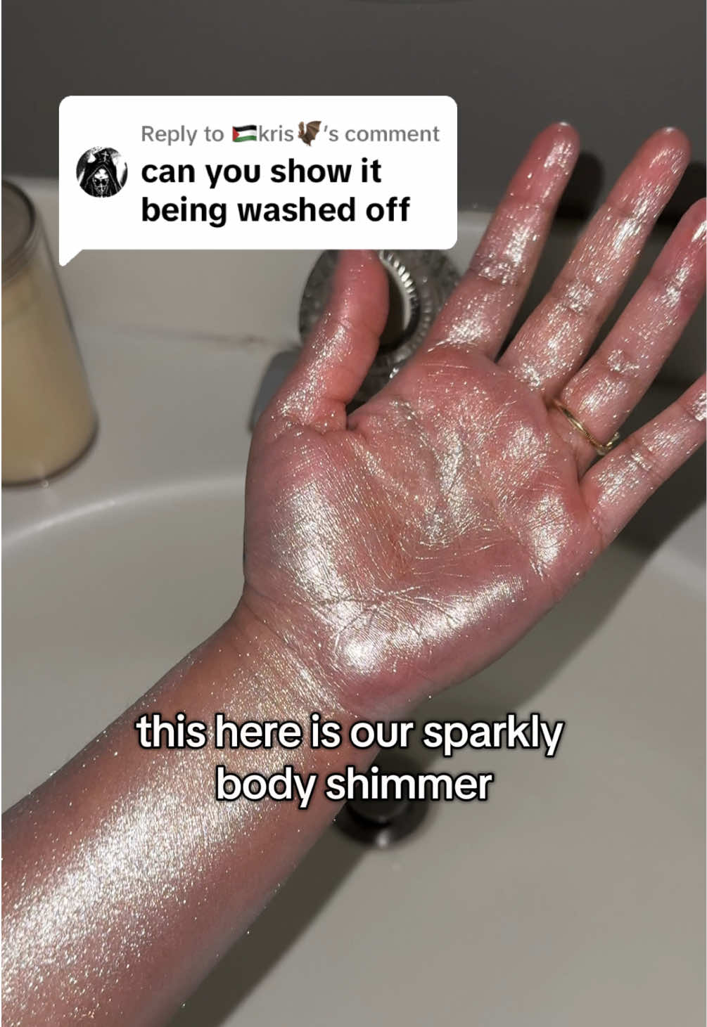 Replying to @🇵🇸kris🦇 Edwards night routine 💅🏽😌✨✨✨#bodyshimmer #bodyshimmerspray #bodyshimmerbusiness #bodyshimmerpuff #bodyshimmerviral #shimmerpuff #shimmerspray #glitterpuff #glitterspray #bodyglitter #bodyglitterspray #bodyglitterpuff #bodyglitters #viralmakeup #SmallBusiness #smallbusinesstiktok #sushyglow #vampireskin #diamondskin #sparkle #glittermakeup 