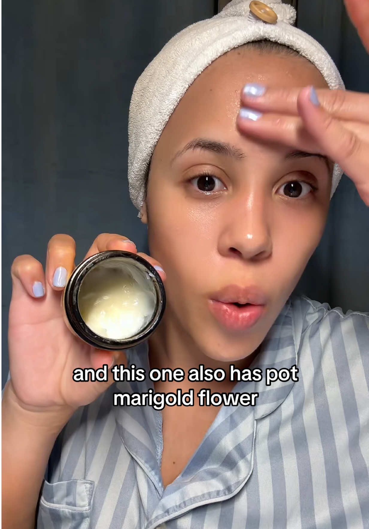 Before and after goes crazy, I’m 10x more confident 😋  #skincare #beeftallow #tallowskincare #beeftallowskincare #acneskincare #dryskincare #skincareroutine #naturalskincare #fy 