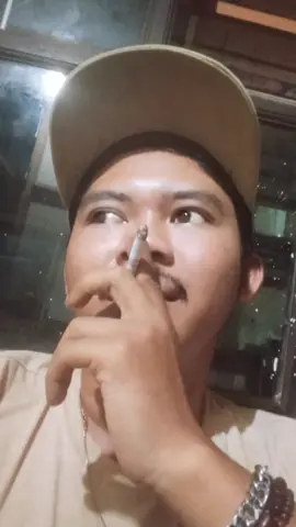kalau cwo lain punya ganteng dan sempurna yg bisa dibanggain,aku cuma punya tulus dan sabar aja deh, soalnya klo ngomongin ganteng sma sempurna aku sudah pasti kalah jauh. #storytiktok #capcut #fyp 