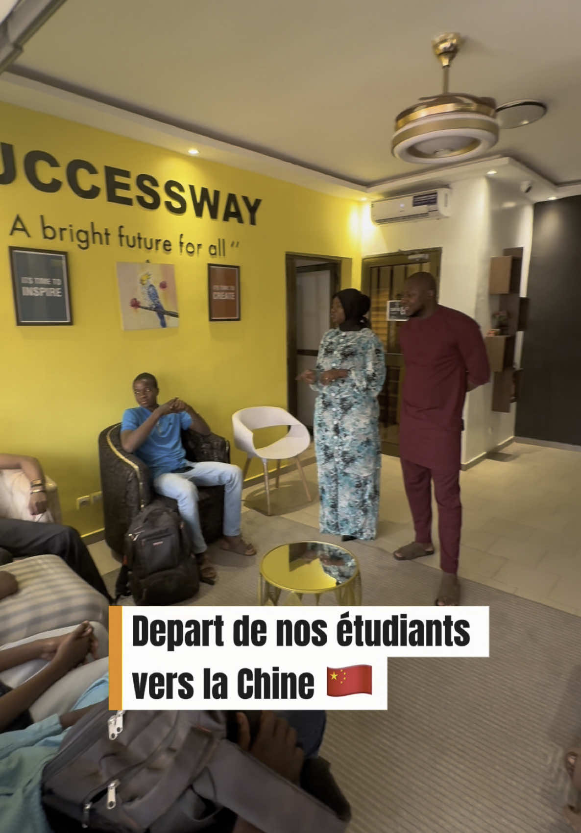 Départ de nos étudiants vers la Chine  🇨🇳 principalement à Weifang et Shijiazhuang #pourtoi #malitiktok🇲🇱 #mali #tiktokmali🇲🇱223 #bamakomali🇲🇱 #pourtoi #foryoupage #fyp 