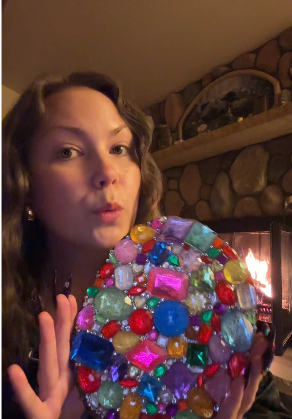 Wood or rhinestones tapping? By the cozy wood burning fireplace! #asmrvideo #asmr #asmrwhispering #jewelryasmr #asmrcommunity #bestlifebybrooke #vintageasmr #antique  #asmrsounds #asmrwhisper #relaxingasmr #relaxing #asmrsounds #vintage #vintagejewelry #jewelry #nails #longnails #nostalgic #nostalgia #90s #80s #2000s #y2k #toys #fireplace #bedazzled #rhinestones #tapping #wood #wooden #sleepaid 
