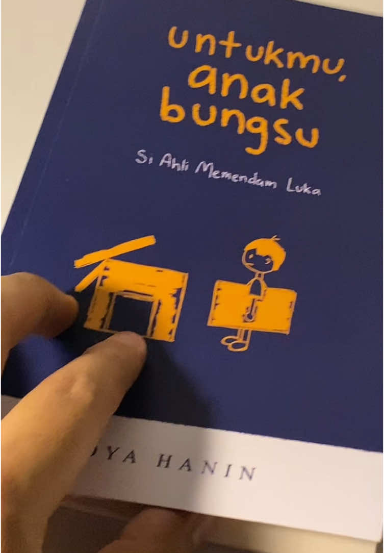 Hi anak bungsu, Tetap kuat yah #untukmuanakbungsu #anakbungsu #bungsu #rekomendasi #novelas #BookTok #kutipan #penyemangat #fyp #fypシ゚ #xyzbca 