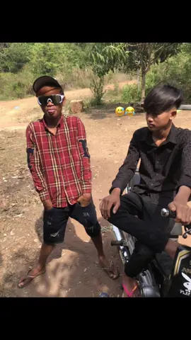 #foryou #trending #fashion #tiktok #lak ❤️🖤😂