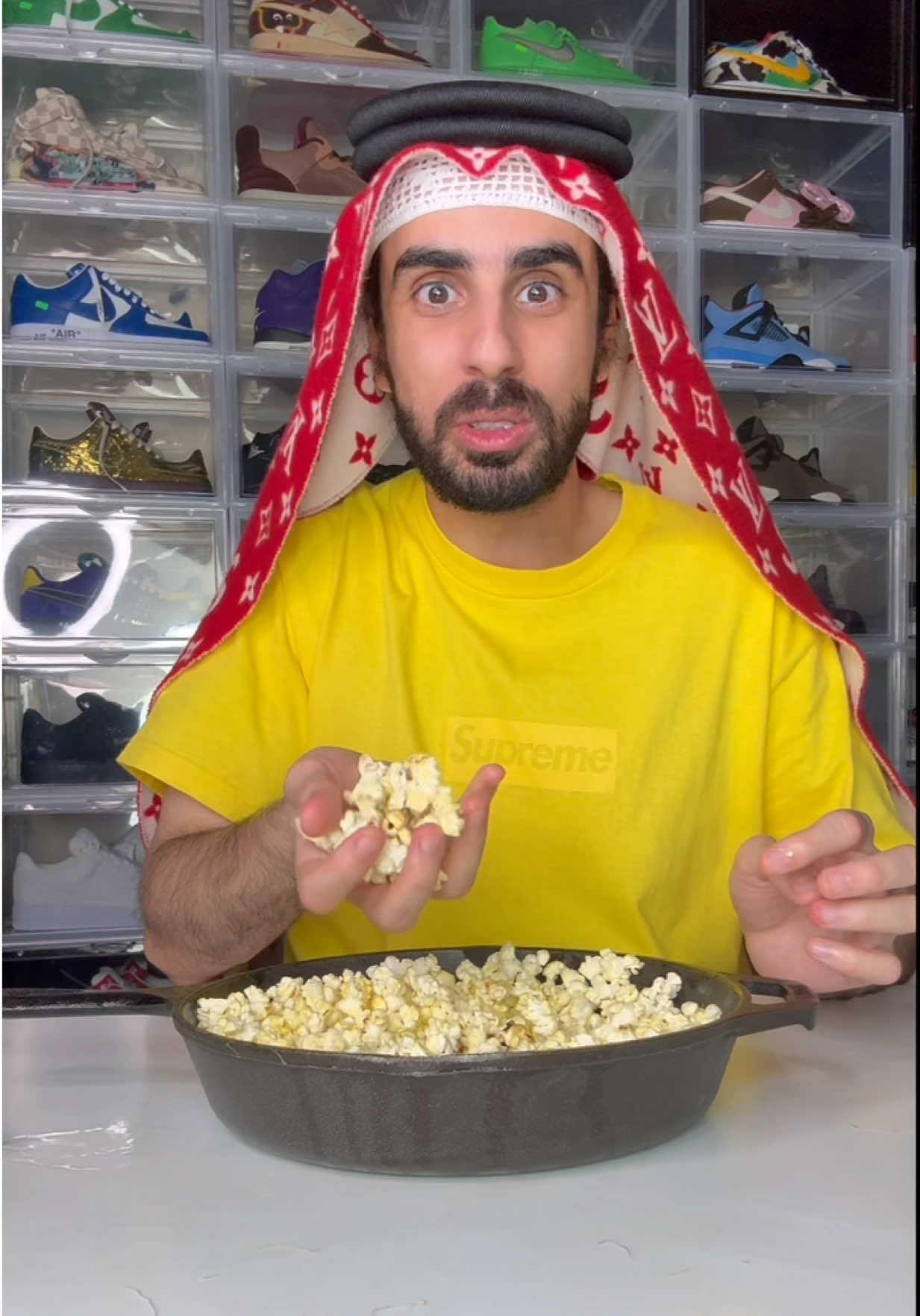 تجربة البابا كورن 🌽😳 #تجارب #راحة_نفسية #اكلات #baderalsafar #ترند 