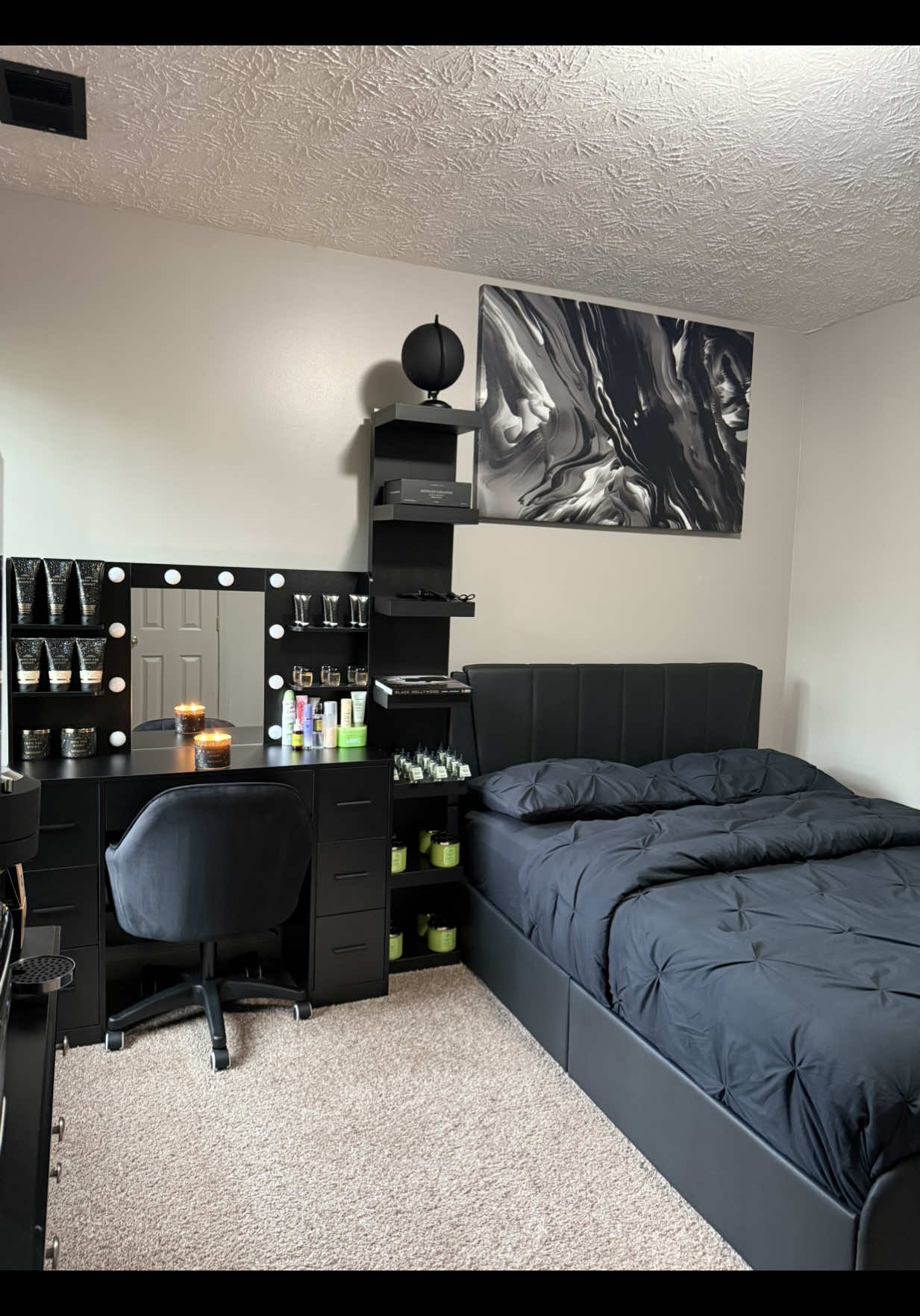This is a very niche topic  but l honestly have very little trust in people that do not tuck in their sheets Lol argue with ur ancestors that's just my take!! #bed #bedroom #bedroomdecor #bedroominspo #bedroomideas #bedroomgoals #bedroomstyling #blackdecor #stepheicleans 