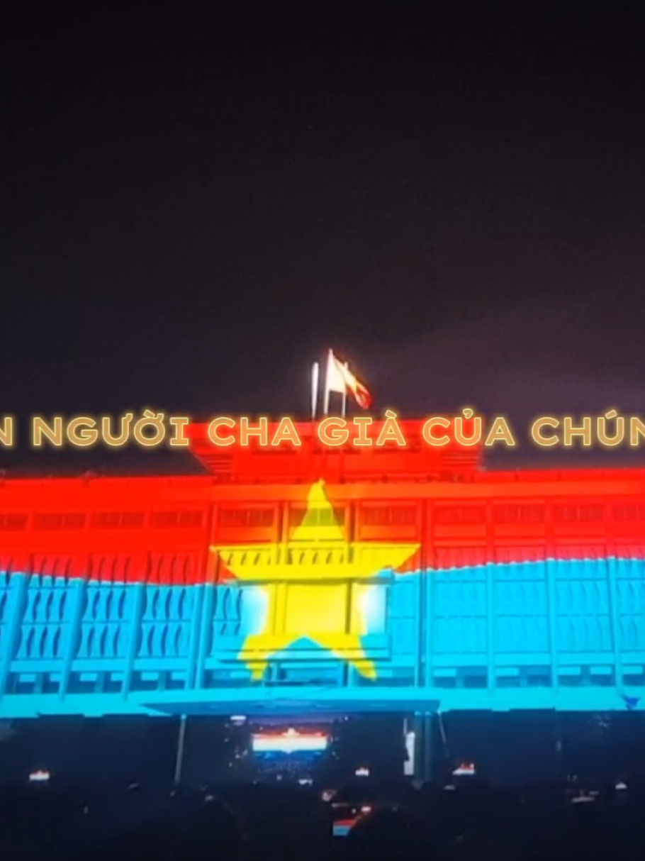 -...50 năm mùa Xuân đất nước. 🇻🇳❤️ #bantruongcahoabinh #vietnam #dinhdoclap  #thanhphohochiminh 