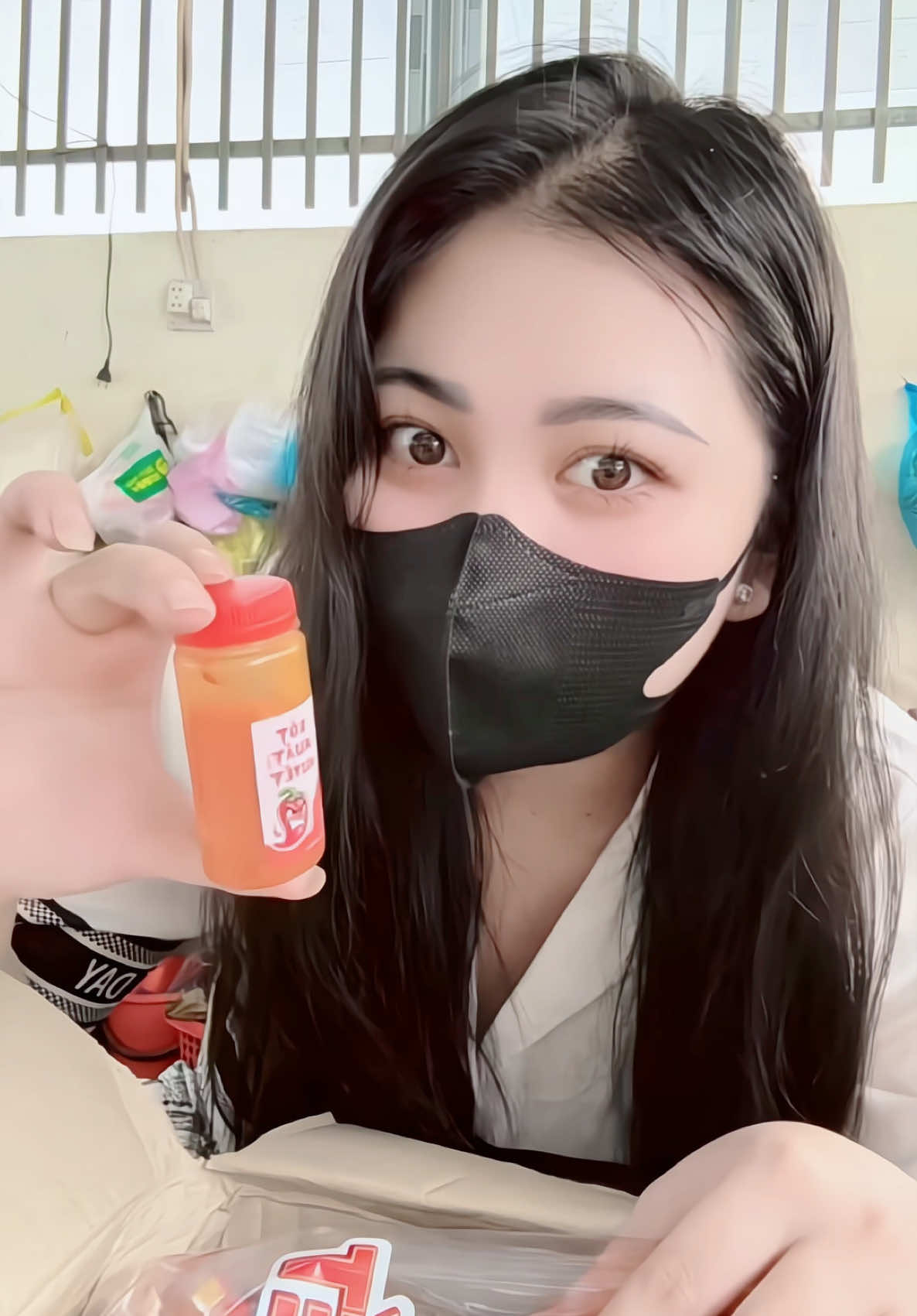 Nghĩ lễ vui vẻ nhe mấy ní #côgáibáncăntin #xuhuongtiktok #QuỳnhLê_95 #dondepnhacua #côgáibáncăntin 