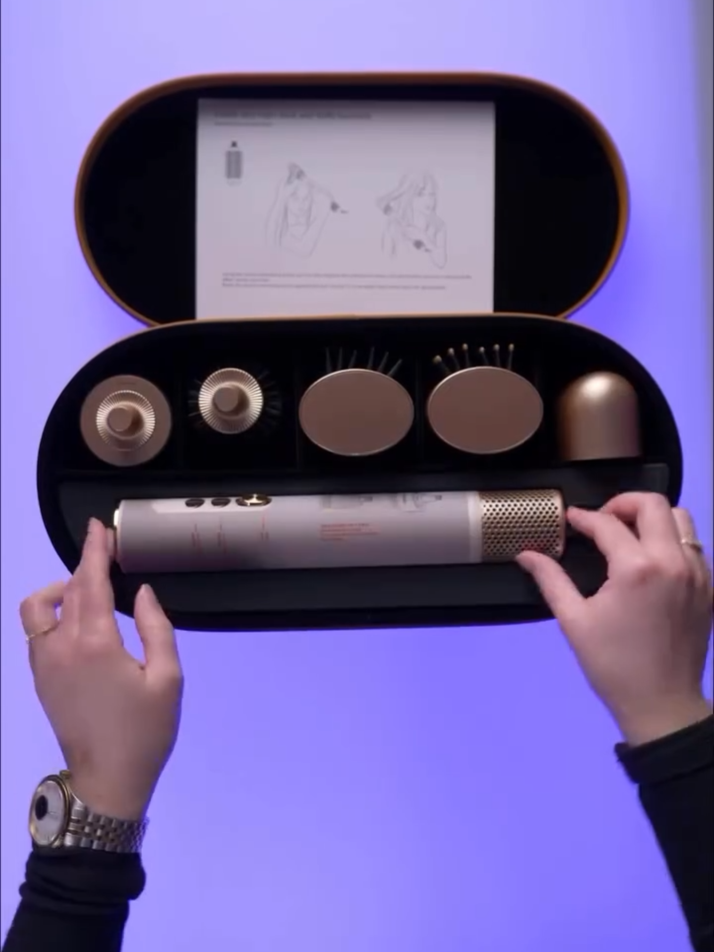 ASMR lovers, this one’s for you. ✨ There’s something so satisfying about the click of a fresh unboxing—especially when it’s the Dreame AirStyle Pro. With 7 interchangeable attachments for drying, styling, and everything in between, this all-in-one hair tool is about to be your new daily essential. Hit play, unwind, and let the good hair days begin. 📷: @dreame_tech 📷: @thegrandtest #Dreame #dreameph #AirStylePro #StyleWithDreame #DreameAirStylePro