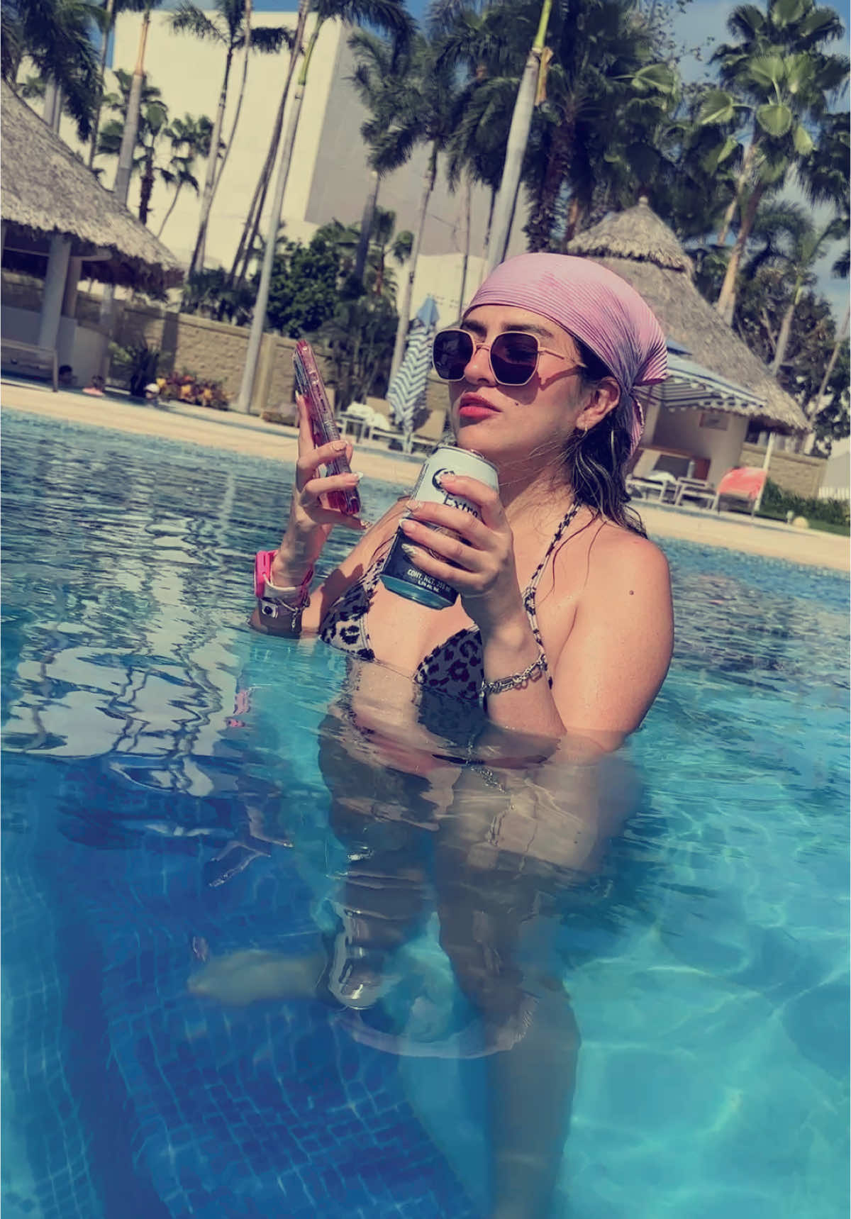 No te autorizan las vacaciones pero ya es  muy tarde 😎🌊🦀🏝️ #playa #acapulco #vacaciones #trendingvideo #nodigasmamadsmeriyein #nomms #sol #arena #verano #relaxing #videosplaya #videosnapchallenge 
