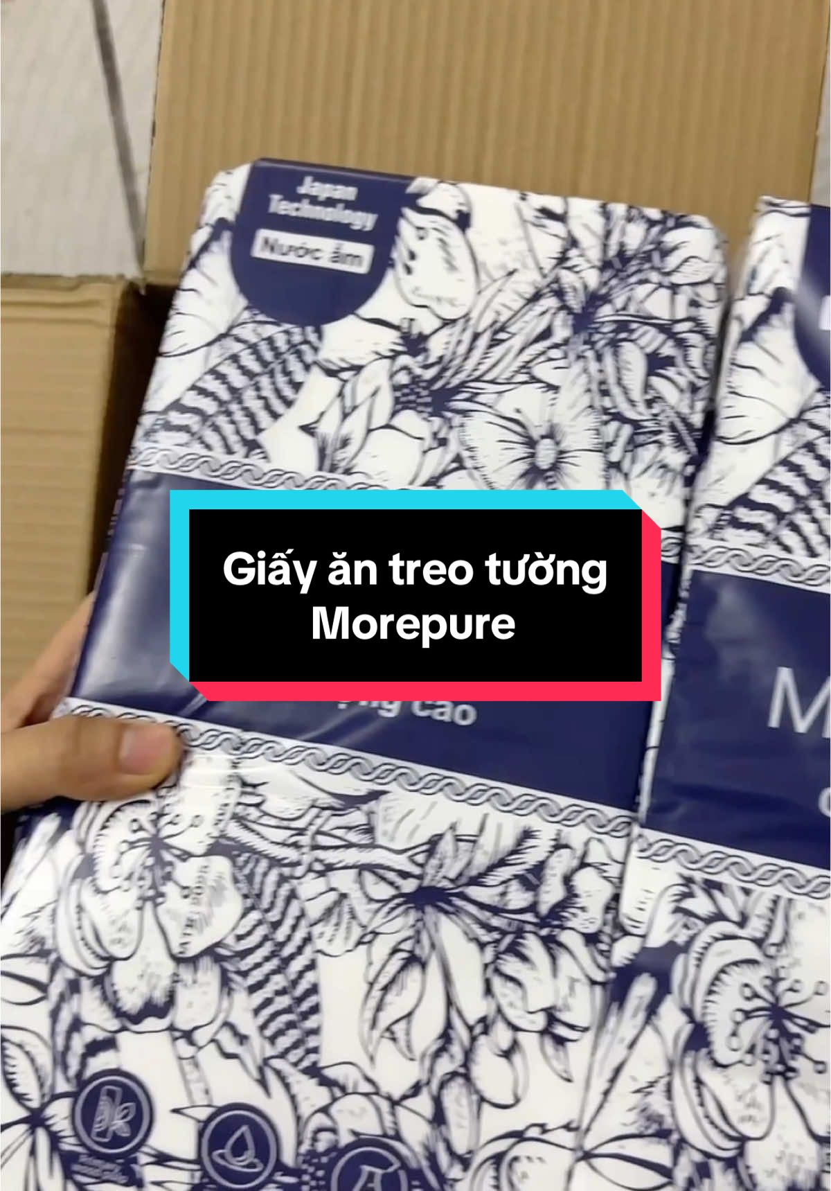 Giấy ăn treo tường Morepure#giaymorepure #xuhuong #trending #viral #xh 