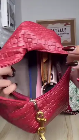 STAY YOUNG #91126 Fashionable Women's Soft PU Leather Armpit Bag Hobo Bag Handbag Woven Pattern Commuter mini Bag