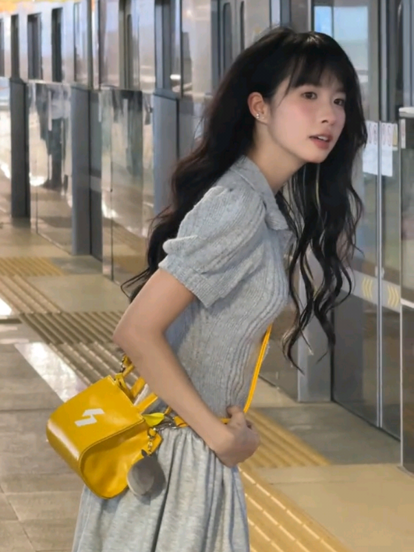 #thoitrangnu #doxinhmoingay #moingaymotoutfit 
