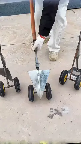 Bộ dụng cụ nông nghiệp 3 trong 1 máy xới đất, làm cỏ, vun luống giúp tiết kiệm sức lao động #nongsan #nongnghiep #xuhuong #luoicaydat #chiase #fyf 
