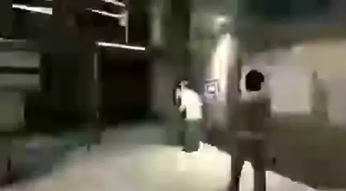 #ehhh #eli #30x #goviral #blackmesaeast #halflife #freeman #2004 #2005 #hl2 #halflife2 #hl #viral #gordonfreeman #speedrun #eh 