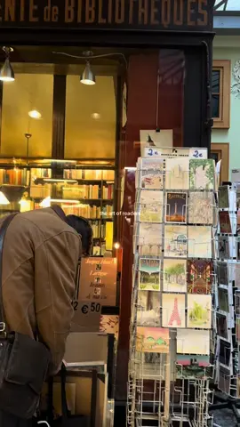 interlinked through literature #paris #books #readers #artofnoticing 