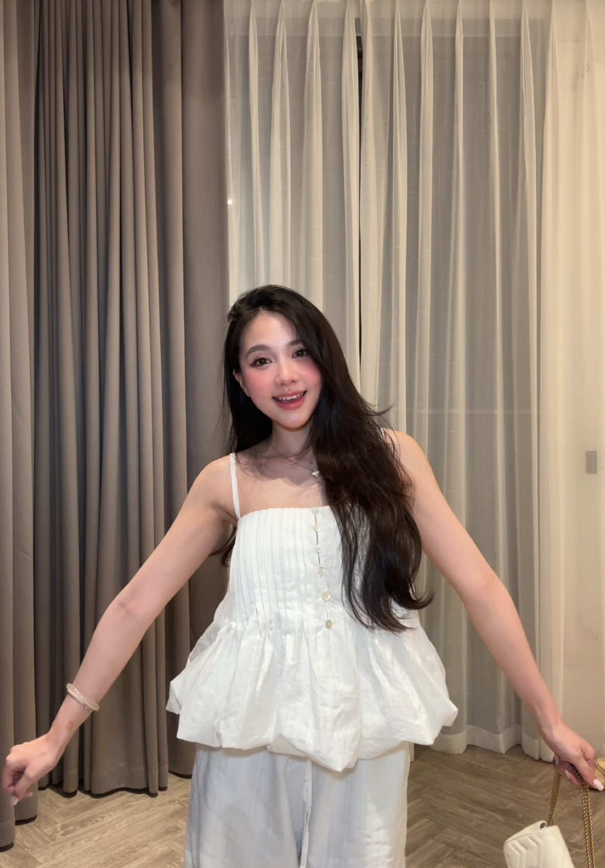 Tưởng hông xinh mà xinh hông tưởng #outfit #preview 