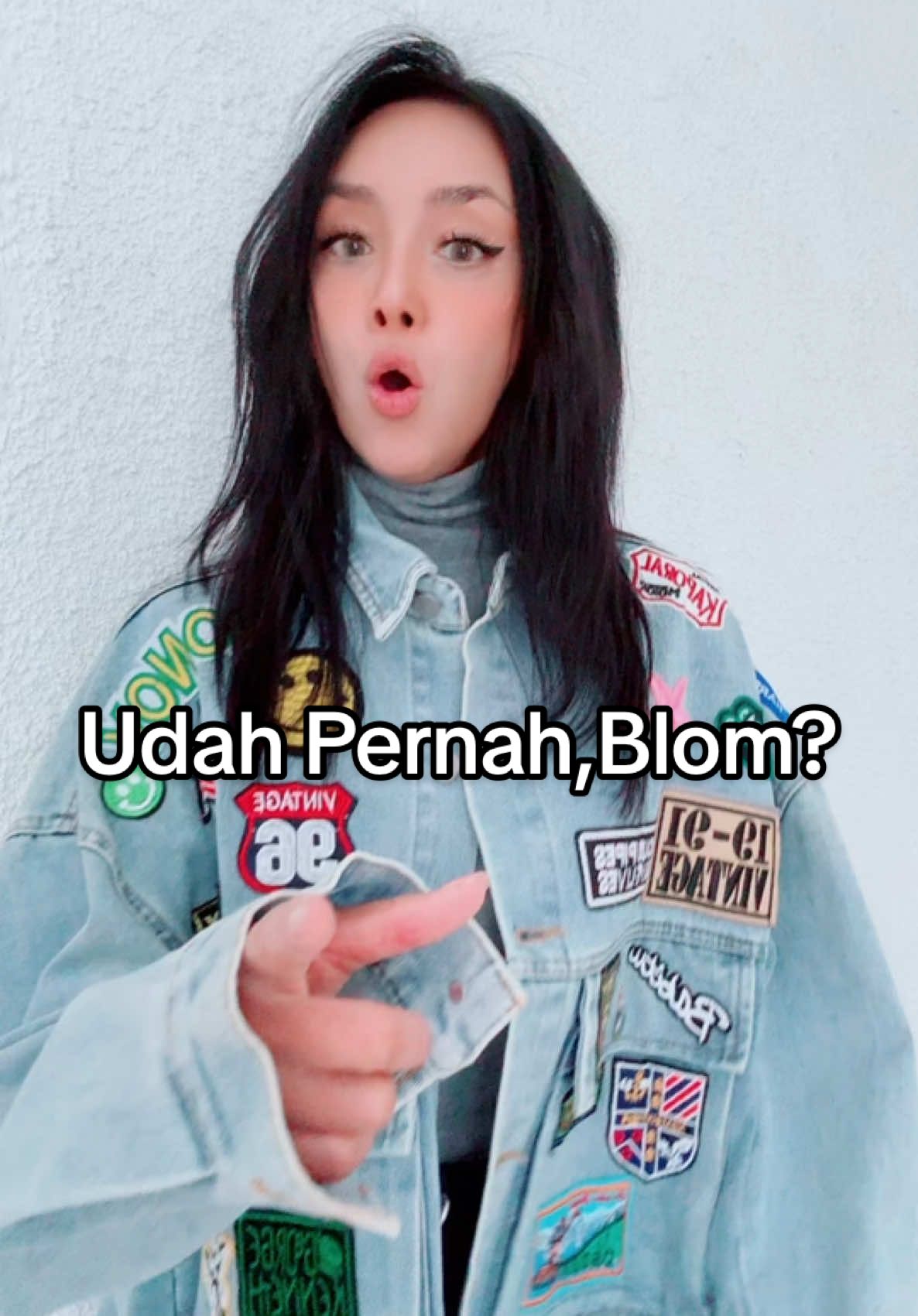 Udah Pernah, Blom? 🤘🤭 #tetehlee❤️ #hiburantiktok #videolucu #tiktoklucu #komeditiktok #humortiktok #funnyvideo  @Fadly natasha 