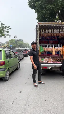 Bánh mỳ hoàng huynh #xuhuong #xhtiktok #suhuong #xh #xuhuongtiktok #titok #xhuong 