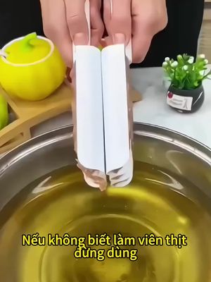 Máy làm viên 4 khuôn - Thảnh thơi nặn thịt không dính tay!