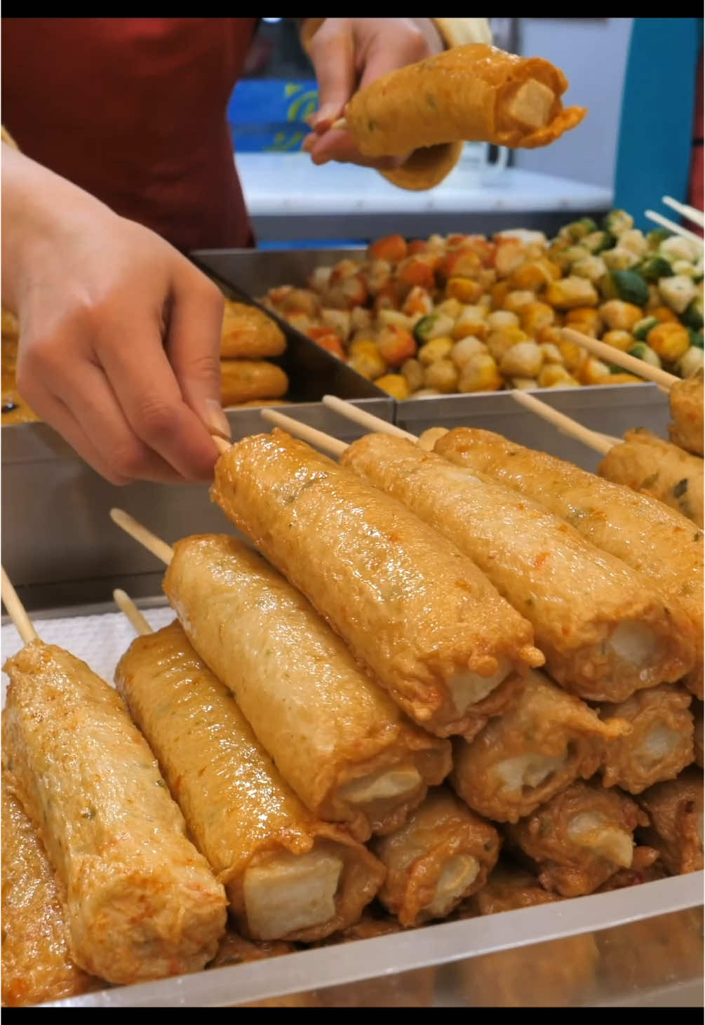 놀라운 손 기술! 장인이 만든 수제 어묵 / Amazing hand skills! handmade fish cake made by artisans #수제어묵 #오뎅 #한국길거리음식 #fishcake #koreanstreetfood 
