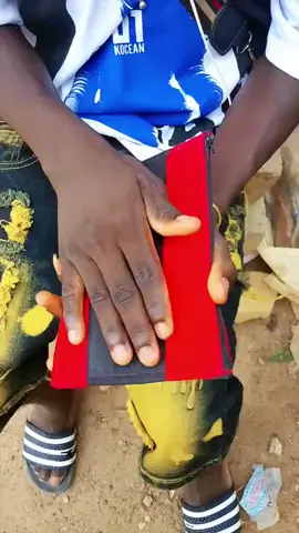 #capcu #capcutamor #comedia #capcu #bénin🇧🇯tiktok🇨🇩🇨🇲🇨🇮🇨🇺🇨🇦🇫🇷🇮🇪🇳🇬🇺🇸 Le portefeuille magique sans conséquences il faut payer les ingrédients pour avoir le portefeuille intéressant écrivez-moi 💸💰🥰 : +229 63 38 78 87