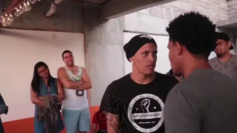 *The Zenith Vs Bracen* Another throwback to 2018  #battlerap #kaapstad #southafricanbattlerap #clashmc #local #southafricanhiphop #underground #Watrs #AmyBrown #hiphop 