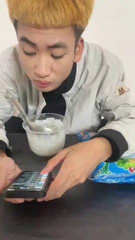 Uầy