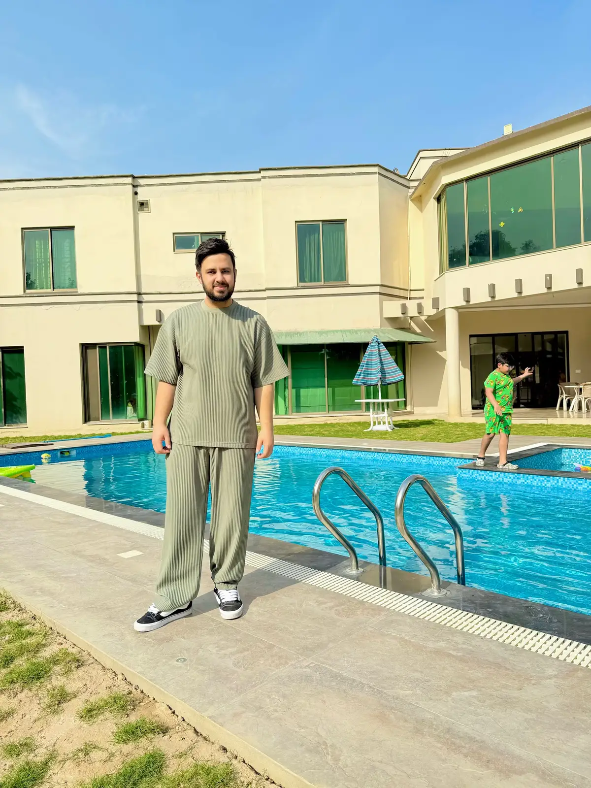 Chilling in Lahore Pakistan #lahore #pakistan 