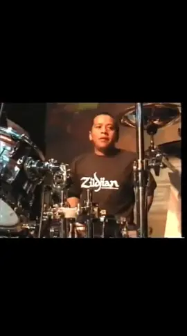 Jamrud - Psk #live #concert #surabaya #2005 #music #rock #jamrud 
