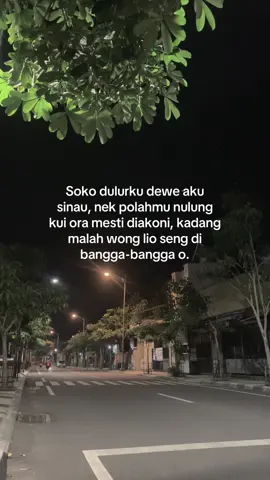 Kadang wong nek wes dititik terendah o, ora bakal iso ngiling-ngiling kesalahan opo seng wes dilakoni neng wong lio😇 -goem- #storynem_jowo #masukberanda #foryoupage #fyp 