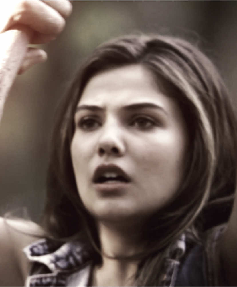Am I the only one who liked this duo? Audio: @yourlipscrush  Scenepack: asirespacks and @☾  CC: mikaavfx (cheetah) ORIGINAL CONTENT TIKTOK!! FAKE ALL TIKTOK!! #tvdu #tvduedit #tvduedits #theoriginals #theoriginalsedits #theoriginaledit #davinaclaire #davinaclaireandmikael #mikael  Davina and Mikael edit