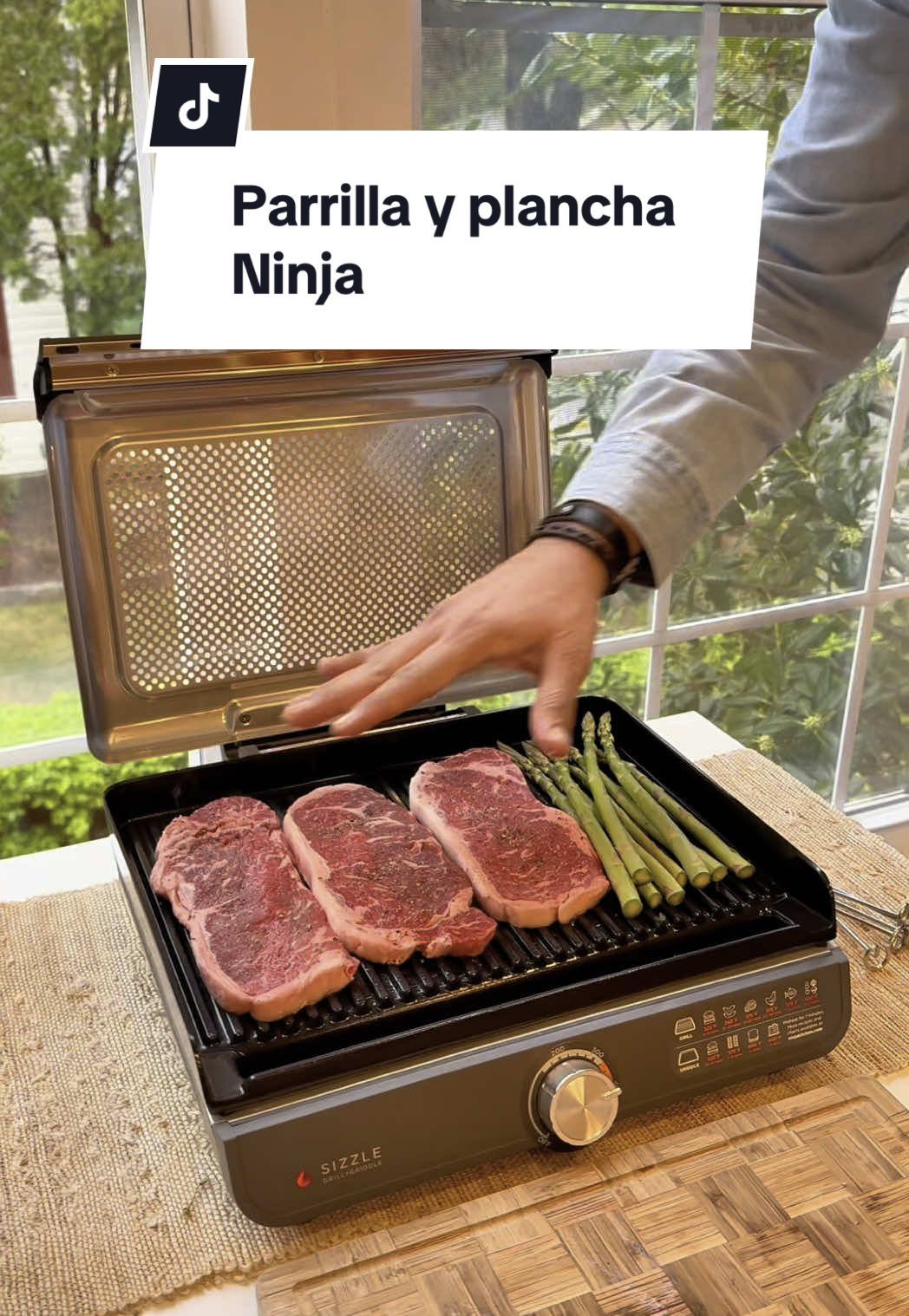 Ninja Sizzle smokeless indoor grill  griddle, parrilla y plancha Ninja #ninjakitchen #ninjagriddleandgrill #tiktokshopcreatorpicks #springtok #TikTokShopJumpstart #TTSTakeover #TikTokShopCreatorPick #TTSLevelUp #springtok #TTSDelightNow #TikTokShopJumpstartSale #Seasonalgems #TikTokShopSpringGlowUp #TikTokShopRestock #CreatorBoostCamp #tiktokshoprestock 