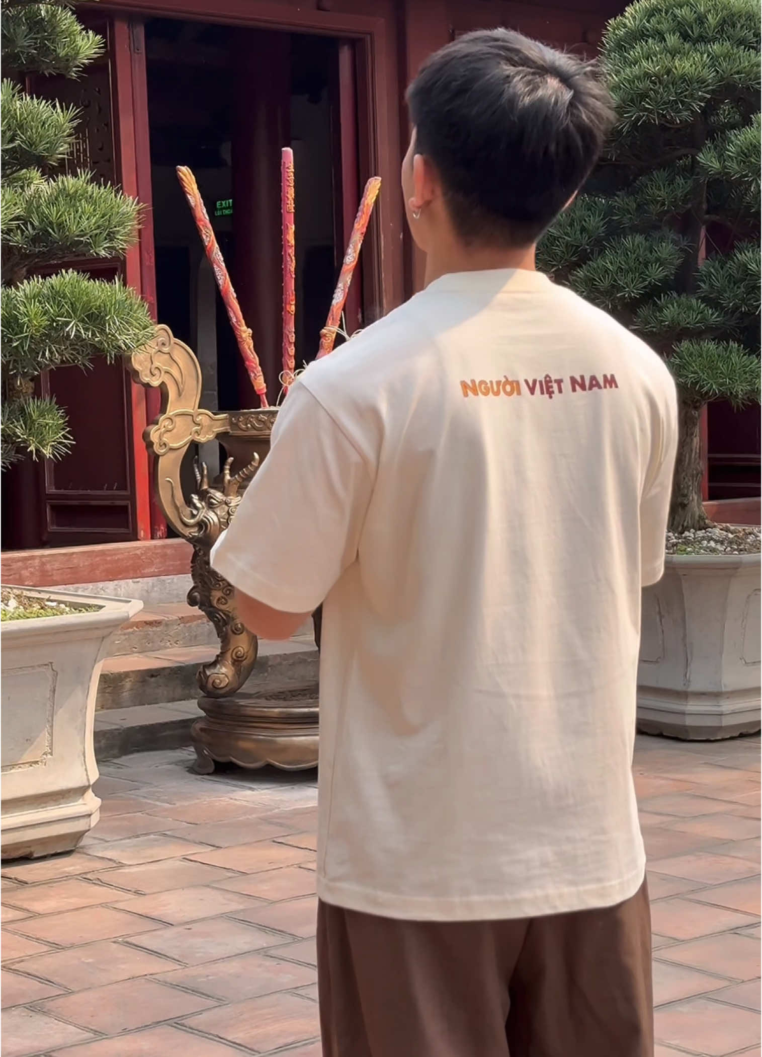 Áo thun người Việt Nam #phamthanhnam #doclaptudohanhphuc #aodoclaptudohanhphuc #tiktokshop #dcgr @nampt_1308 
